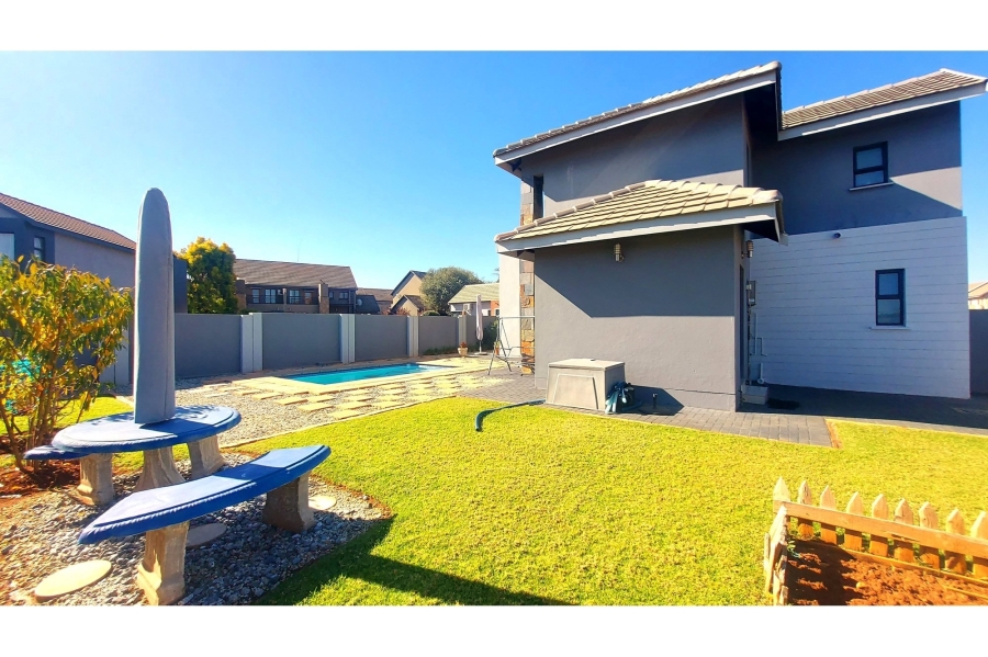 4 Bedroom Property for Sale in Melodie North West